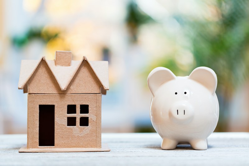 Homeowners Can Save £2k a Year by Remortgaging